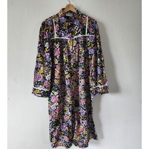 Womens Vintage 80s Housecoat Dress Pearl Snap Floral Coffee Coats by Saybury